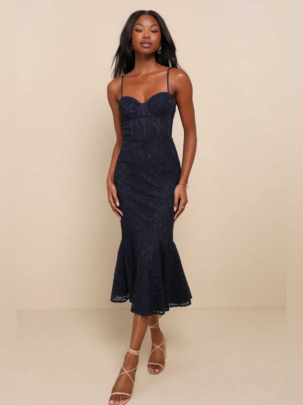 NWT Lulu’s Found Your Love Navy Blue Lace Sleeveless Trumpet
Midi Dress small